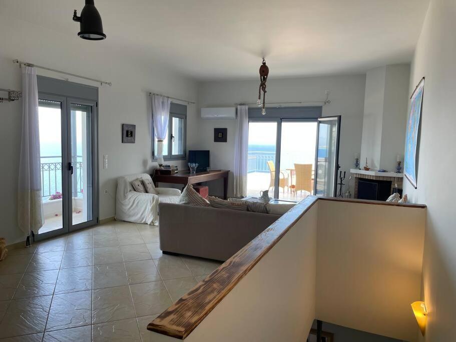 Akoumaros Breeze Villa Gythio Exterior photo